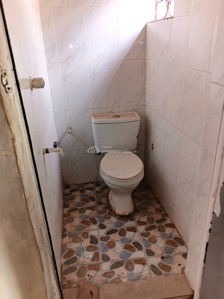 Standard 3 Bedroom Flat with Dining Section All Tiles Floor Big Compou, Aiyetoro Close to Ayobo Lagos, Ado-odo/ota, Ogun, Flat / Apartment for Rent