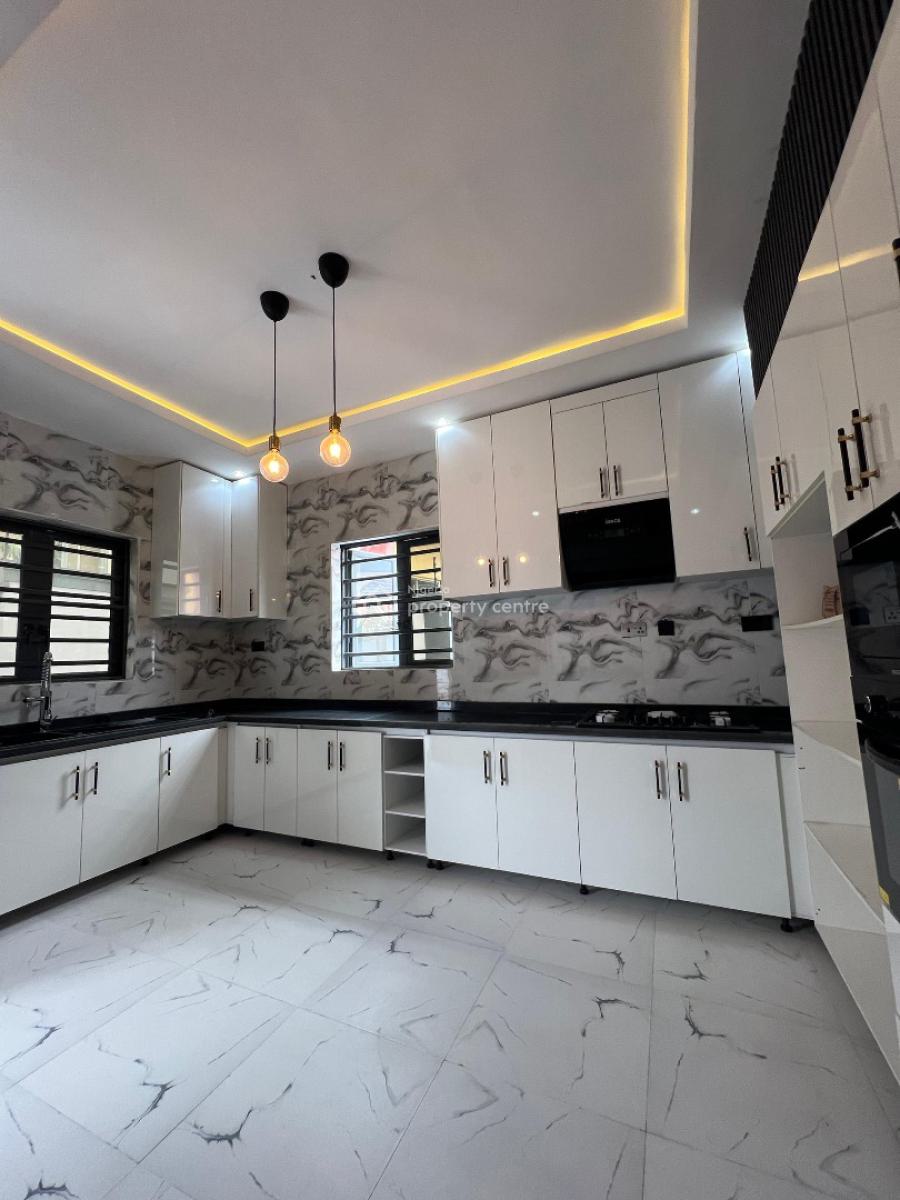 Luxury 5 Bedroom Duplex with Bq and Swimming Pool, Olapade Agoro Street, Main Oluyole Estate, Oluyole, Oyo, Detached Duplex for Sale
