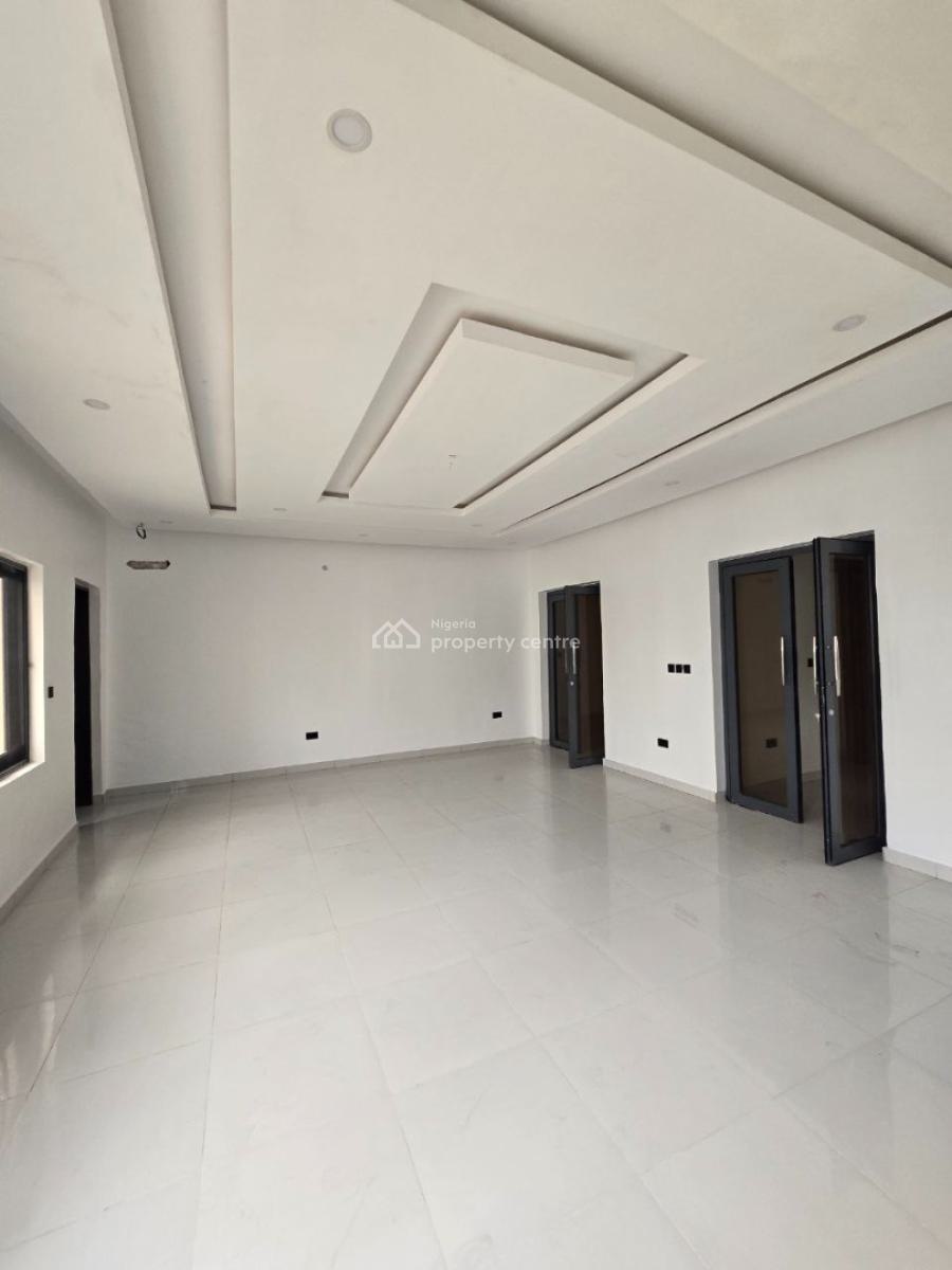 Brand-new 2 Bedroom Apartment, Lekki Phase 1, Lekki, Lagos, Flat / Apartment for Rent