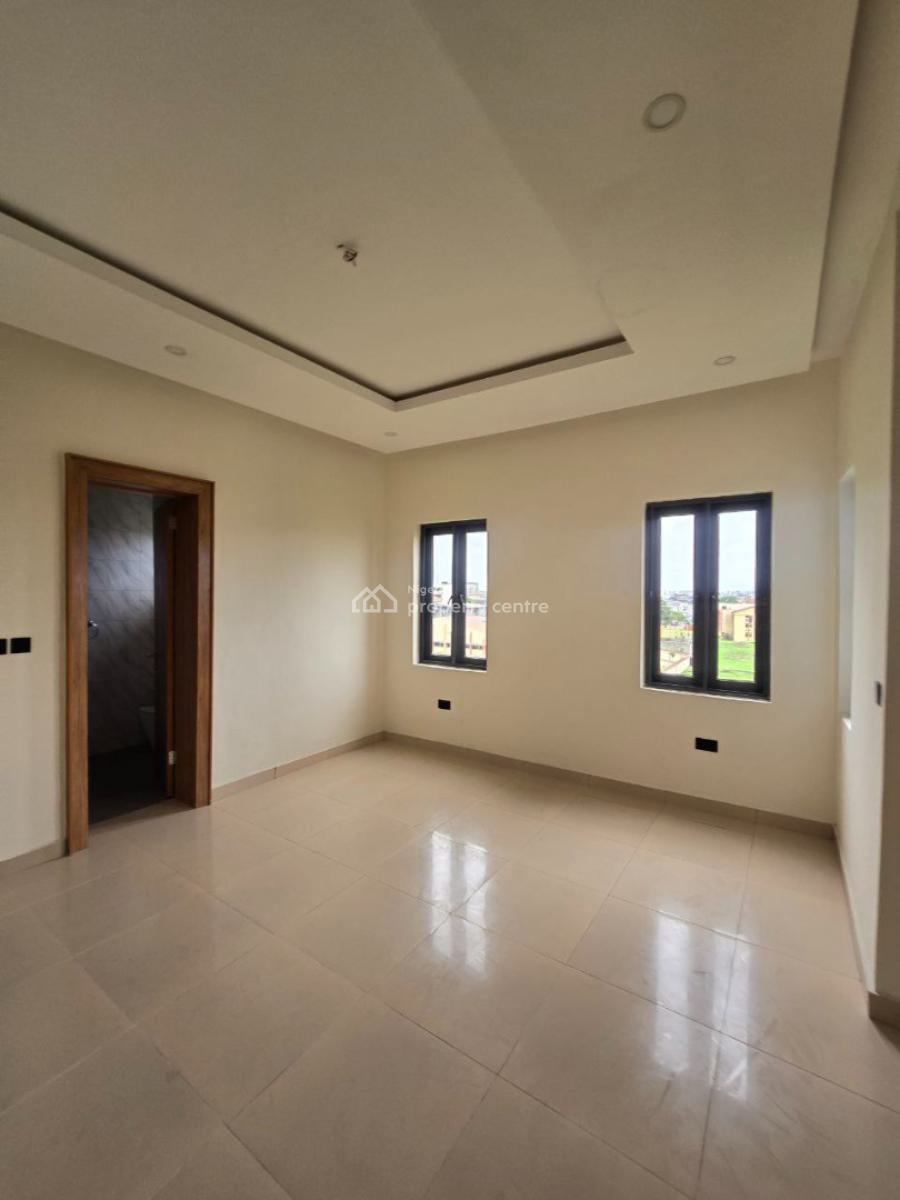 Brand-new 2 Bedroom Apartment, Lekki Phase 1, Lekki, Lagos, Flat / Apartment for Rent