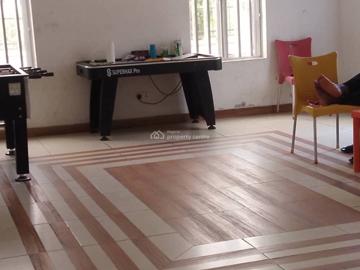Distress: 5 Bedroom Detached House with Pool, Royal Garden, Ajah, Lagos, Detached Duplex for Sale