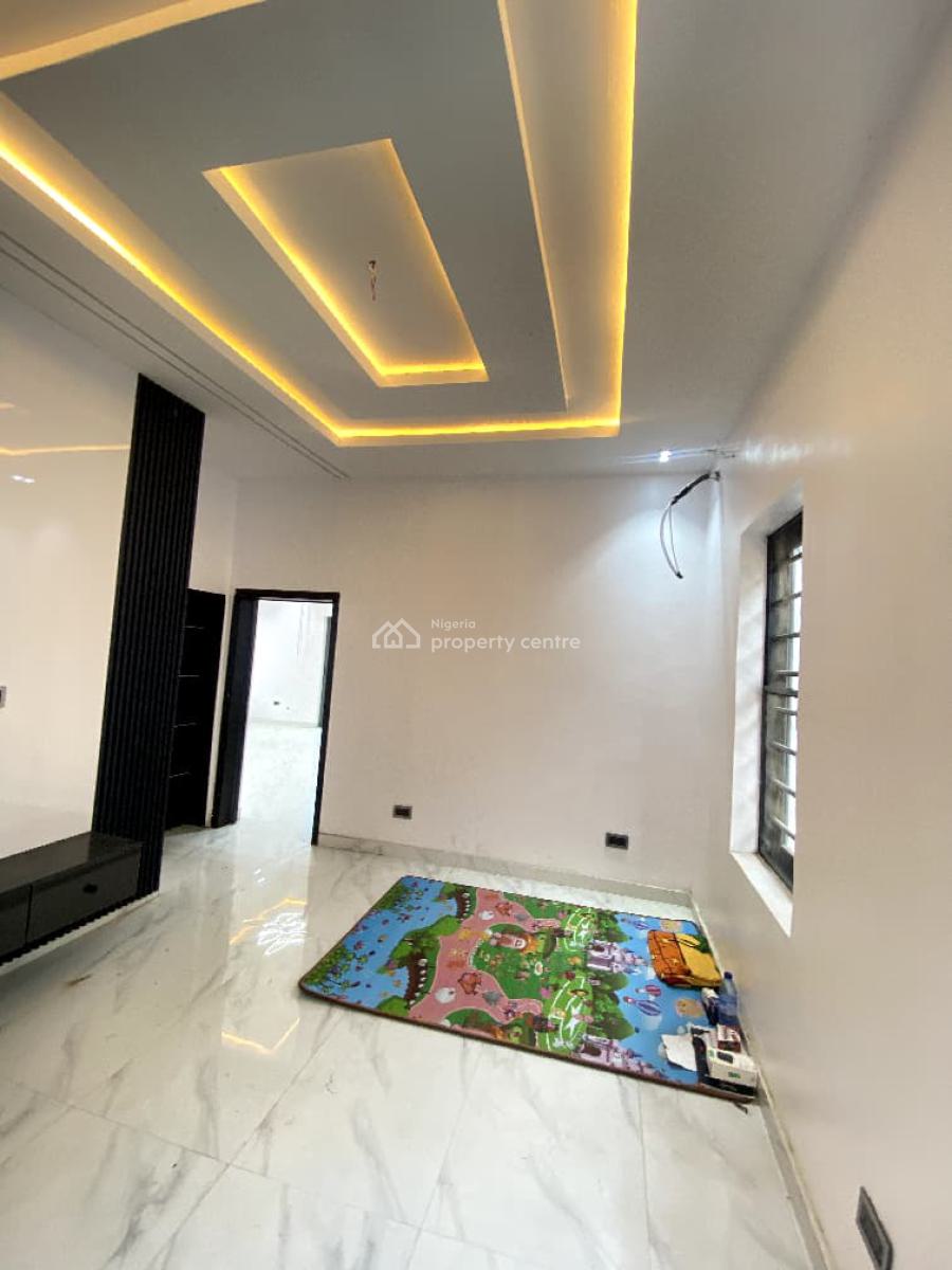 5bedroom Detached Duplex in a Secure Environment, Ologolo, Lekki, Lagos, Detached Duplex for Sale