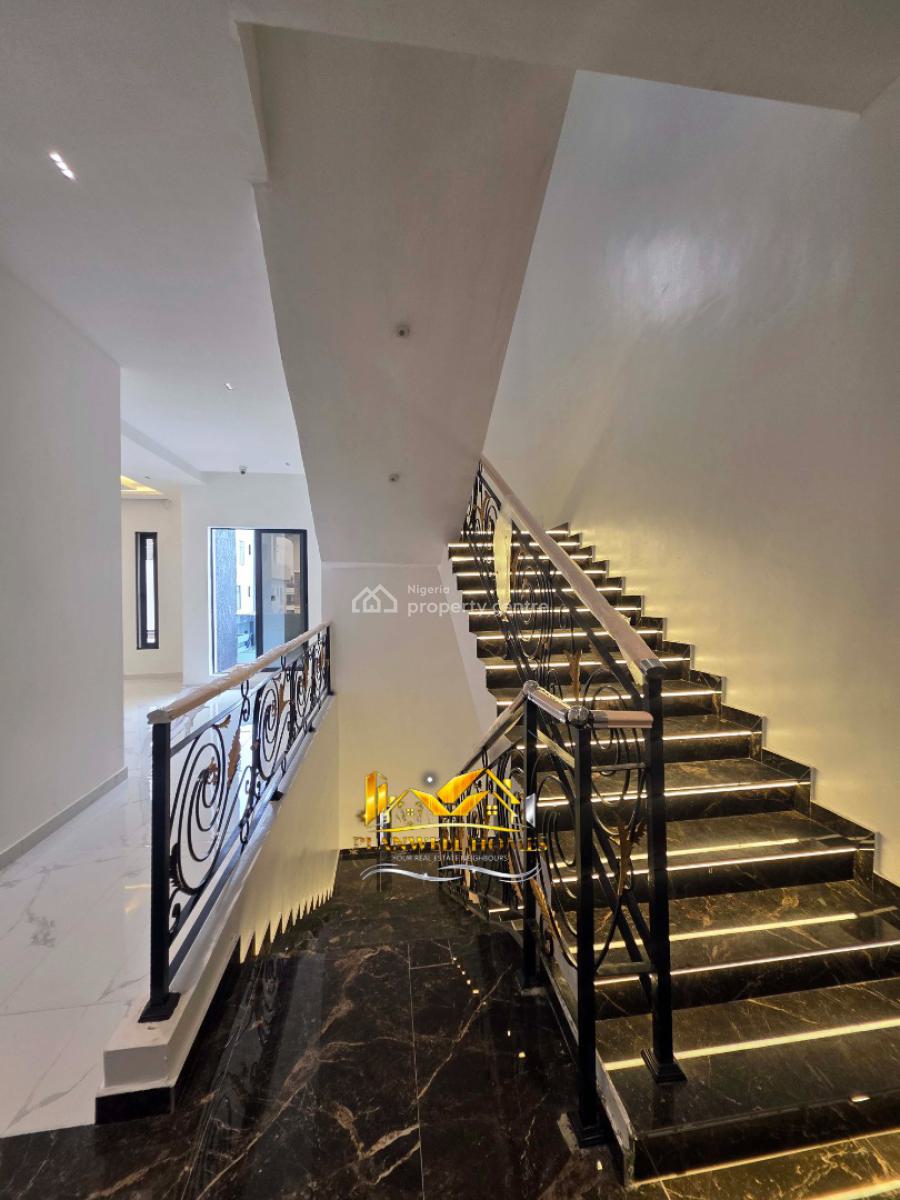 Newly Built Six (6) Bedroom Smart House with 2 Maid Rooms., Pinnock Beach Estate, Lekki, Lagos, Detached Bungalow for Sale