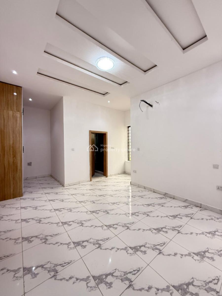 One Time Opportunity 3 Bedroom Terrace Duplex  with Ample Space, Ajah, Lagos, Terraced Duplex for Sale