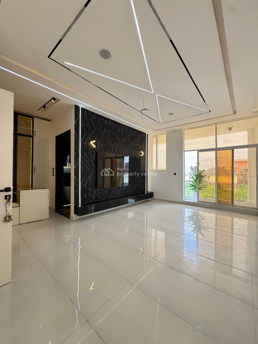 Contemporary 5 Bedroom  Fully  Detached Duplex  with a Pool, Lekki, Lagos, Detached Duplex for Sale