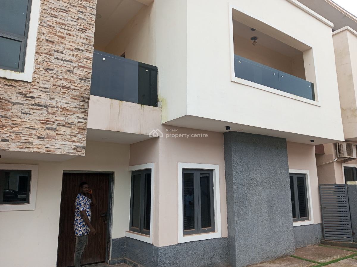 New 3 Bedroom Duplex with Bq Available for You, Near Apo Mechanic, Wumba, Abuja, Terraced Duplex for Rent
