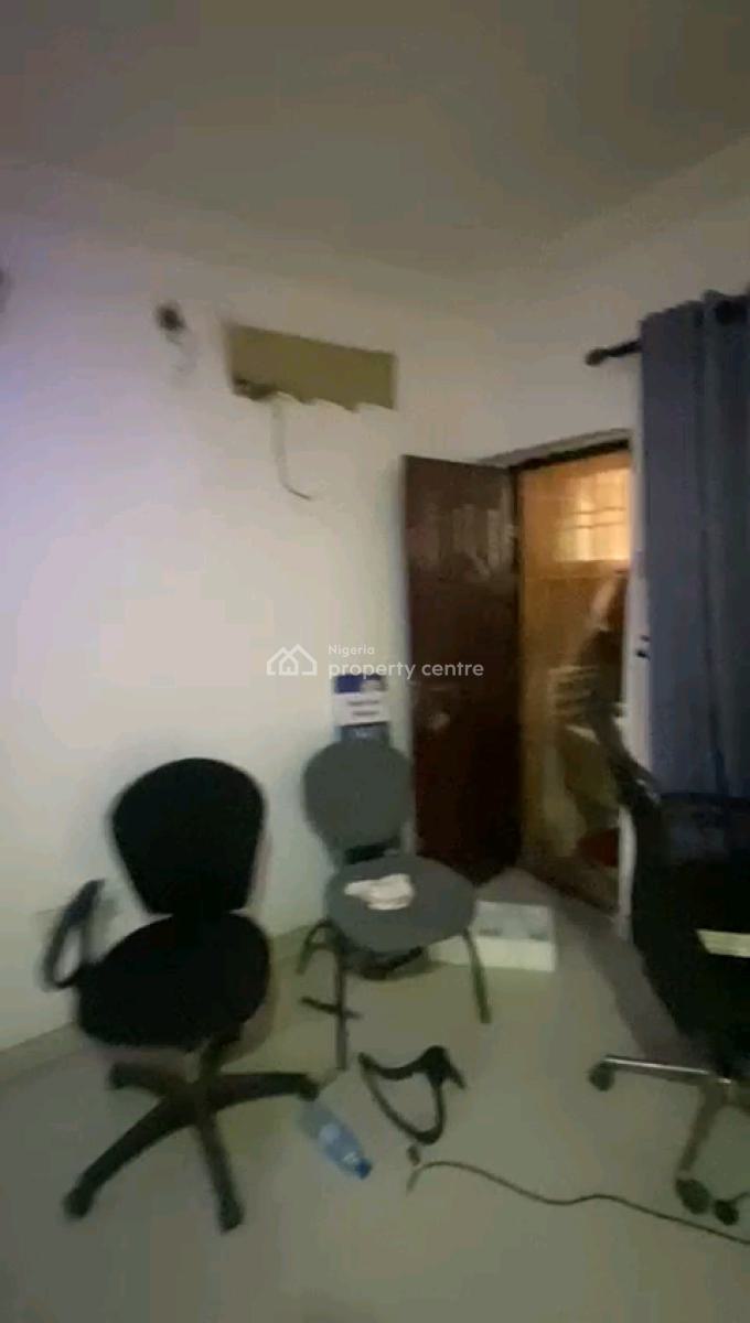 Decent 2 Bedroom Upflat All Room En-suite with Guest Toilet, Close to R Jolad, Gbagada, Lagos, Flat / Apartment for Rent