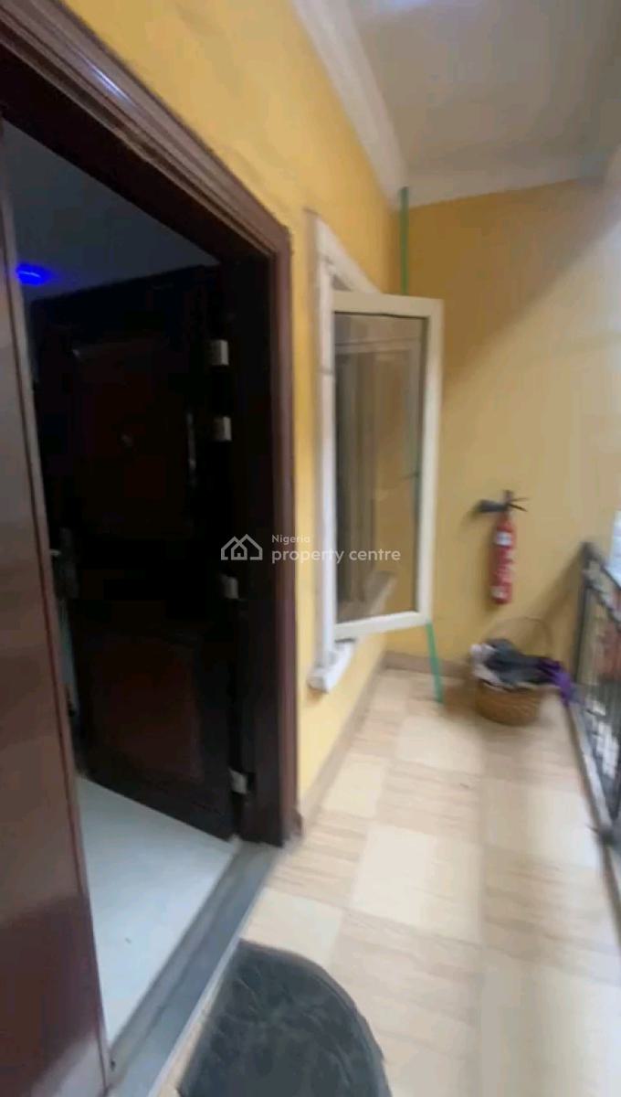 Decent 2 Bedroom Upflat All Room En-suite with Guest Toilet, Close to R Jolad, Gbagada, Lagos, Flat / Apartment for Rent