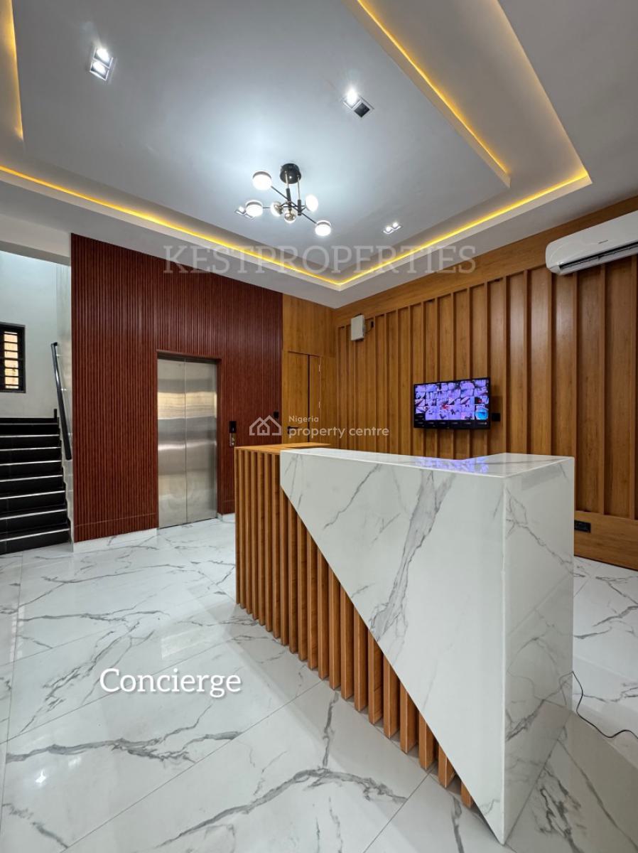 2 Bedroom Apartment with Concierge, Pool, Elevator, Lekki Phase 1, Lekki, Lagos, Flat / Apartment for Sale