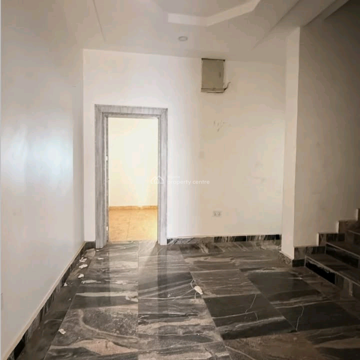 4bedrooms Terrace Duplex with a Room Boys Quarters Available ., Gwarinpa, Abuja, House for Sale