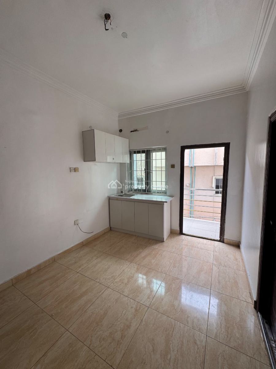 Miniflat, Agungi/osapa, Agungi, Lekki, Lagos, Mini Flat (room and Parlour) for Rent