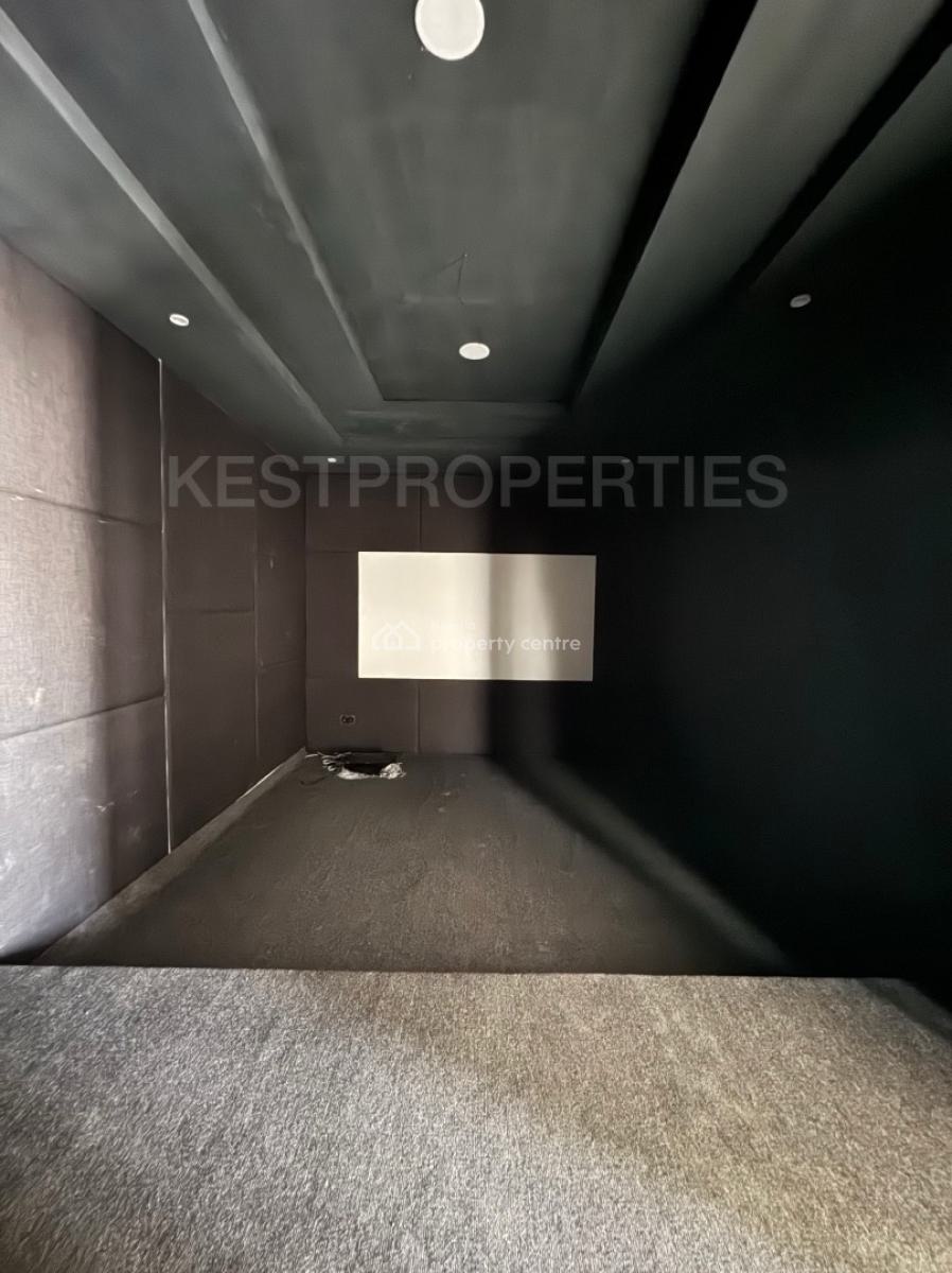 5 Bedroom Fully Detached Duplex with Pool, Osapa, Lekki, Lagos, Detached Duplex for Sale