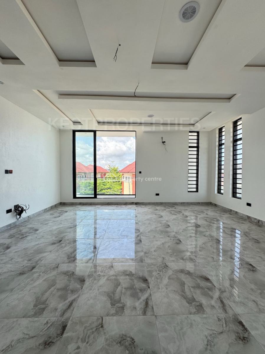 5 Bedroom Fully Detached Duplex with Pool, Osapa, Lekki, Lagos, Detached Duplex for Sale