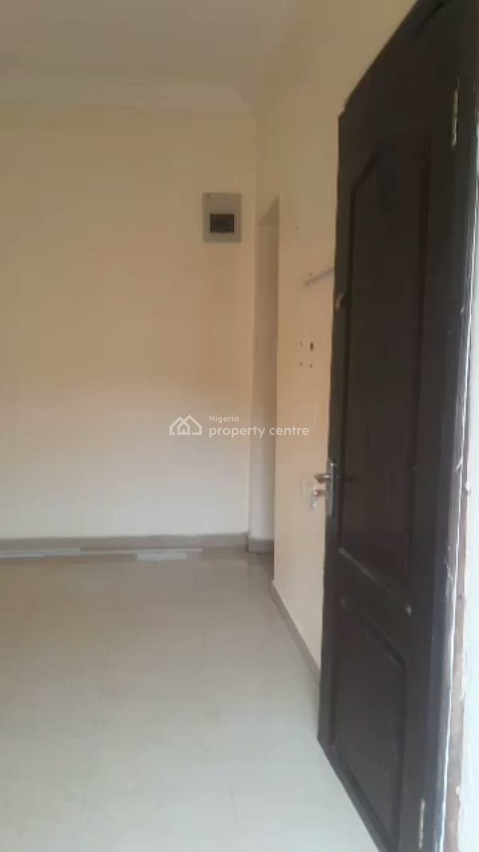 Studio Self-contain, Adeniyi Jones, Ikeja, Lagos, Self Contain (single Rooms) for Rent