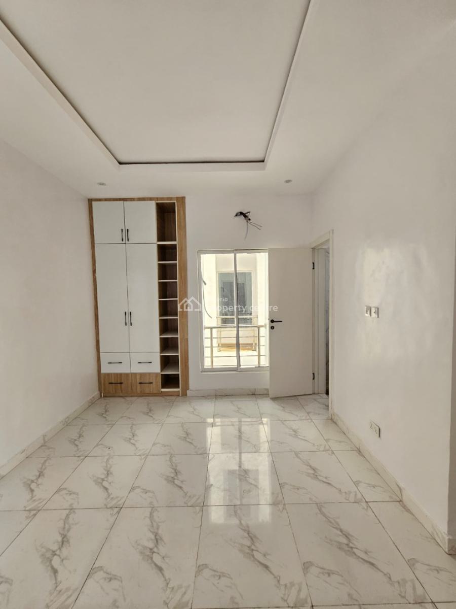 Spacious & Magnetic 5 Bedrooms Duplex, Chevron, Lekki, Lagos, Detached Duplex for Sale