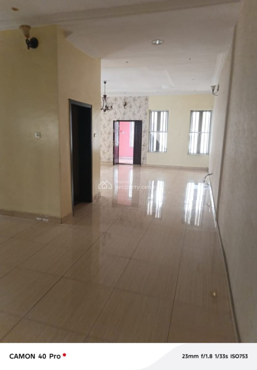 Luxurious 5 Bedroom Duplex with Bq, Gra Phase 2, Magodo, Lagos, House for Rent