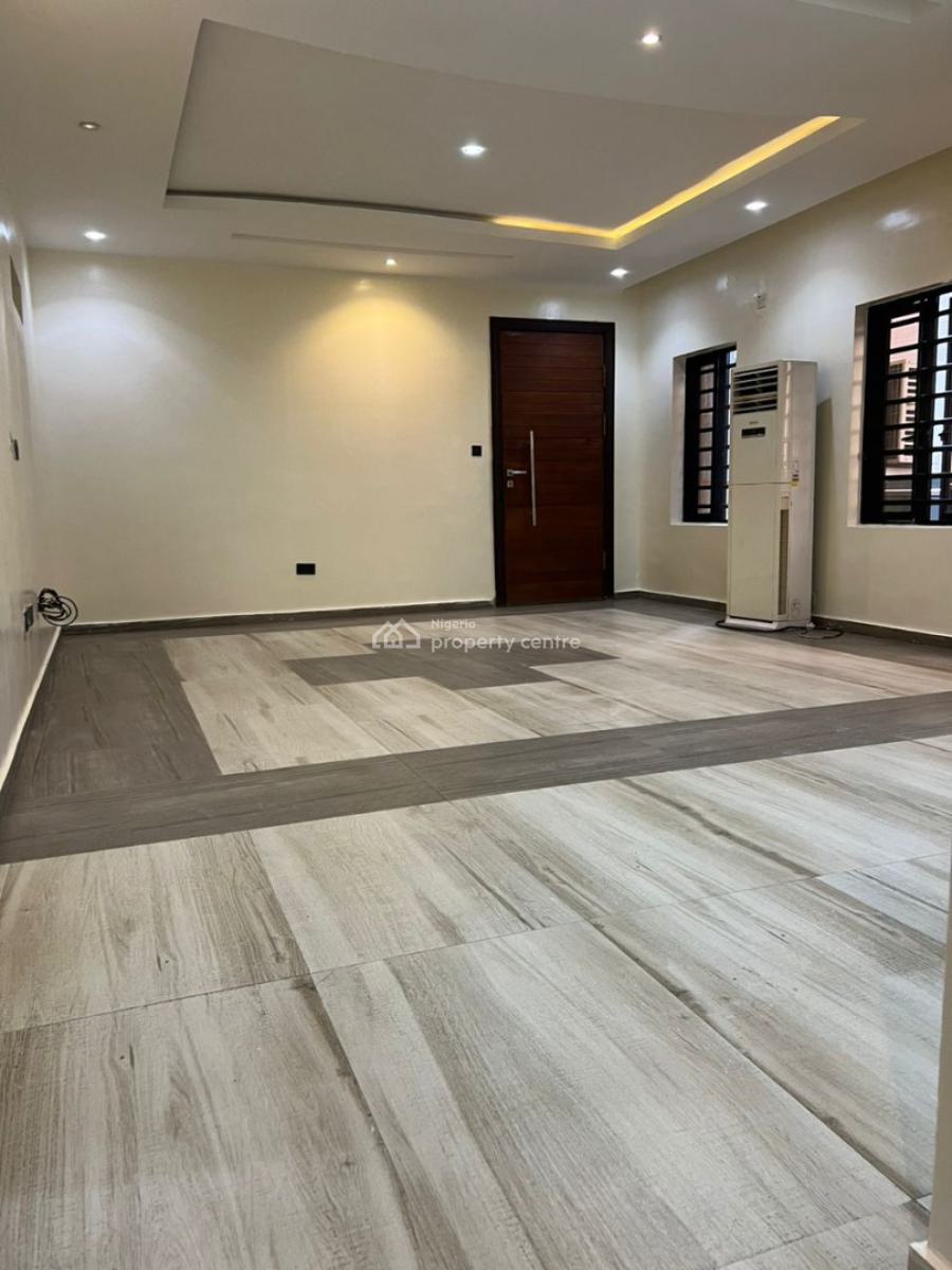 Fantastic 3 Bedroom Apartment with a Room Bq, Ikeja Gra, Ikeja, Lagos, Flat / Apartment for Sale