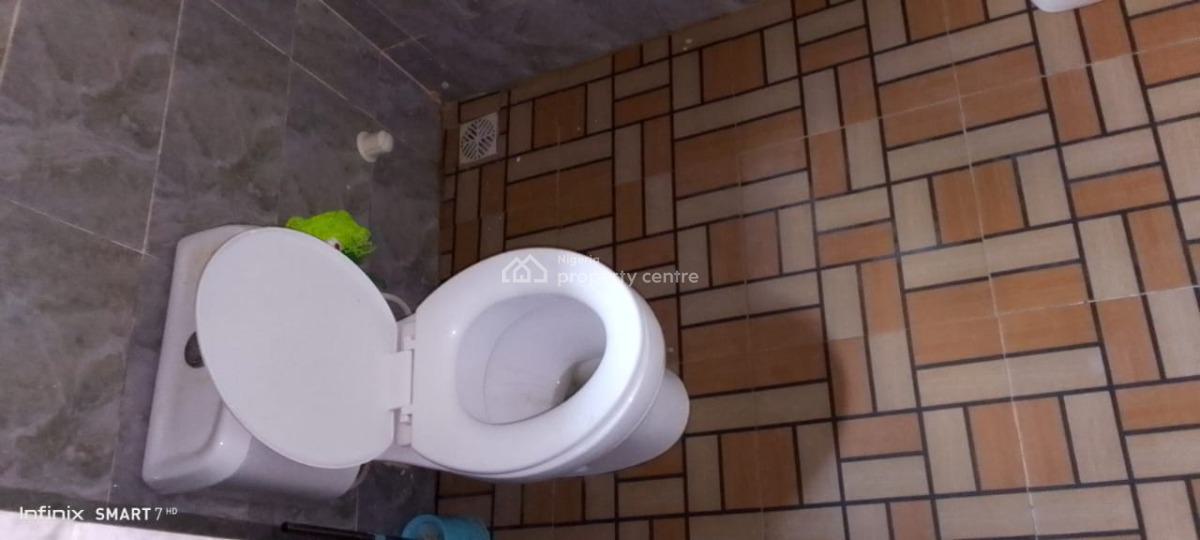 Sharp 1 Bedroom Apartment, Ogombo, Ajah, Lagos, Mini Flat (room and Parlour) for Rent