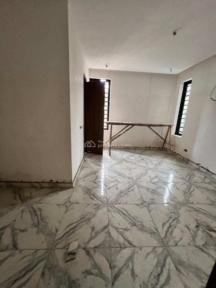 2 Bedroom Apartment with Reception, Laundry Room and 2 Balconies, Ologolo, Lekki, Lagos, Flat / Apartment for Sale