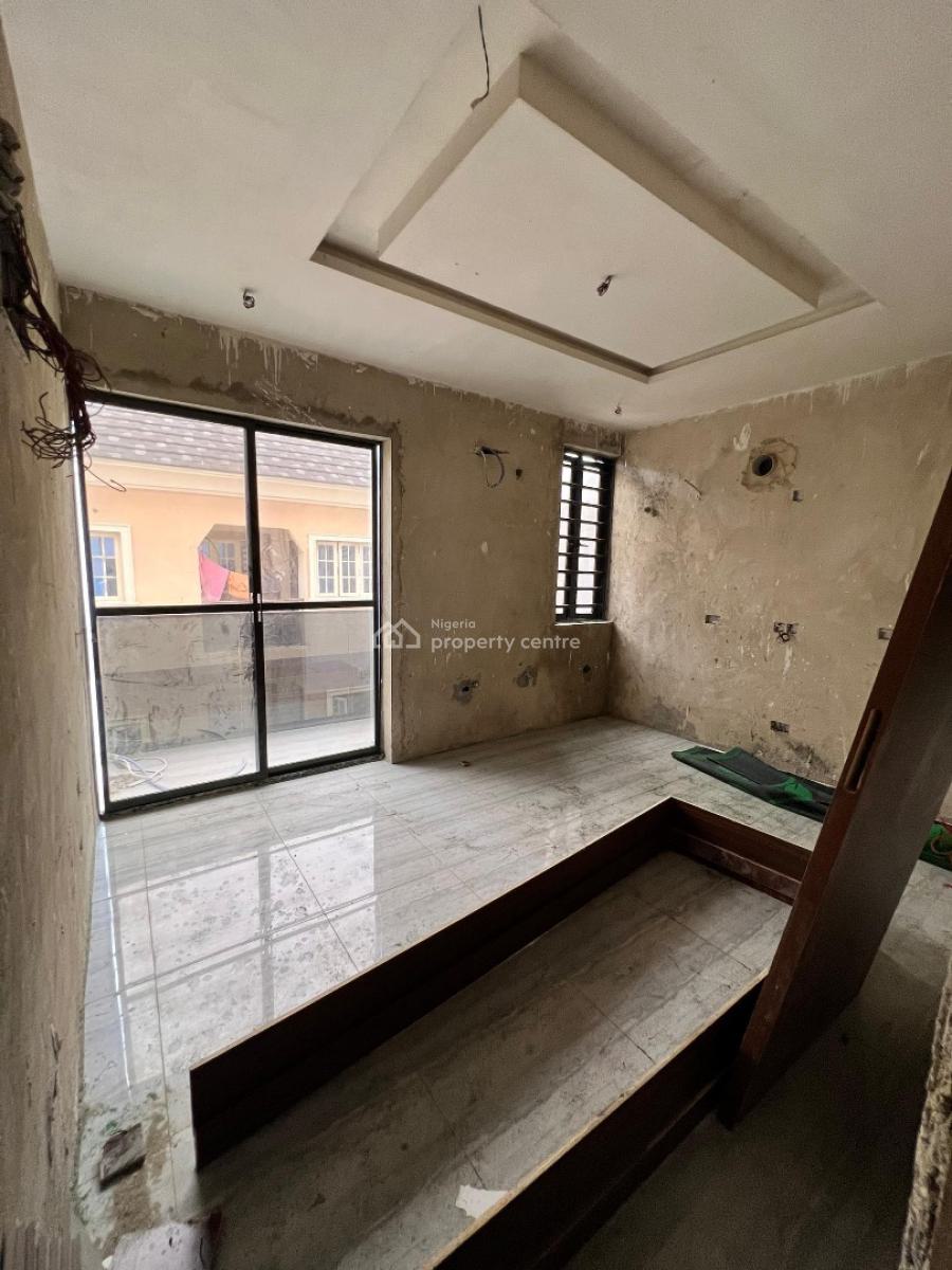 2 Bedroom Apartment with Reception, Laundry Room and 2 Balconies, Ologolo, Lekki, Lagos, Flat / Apartment for Sale