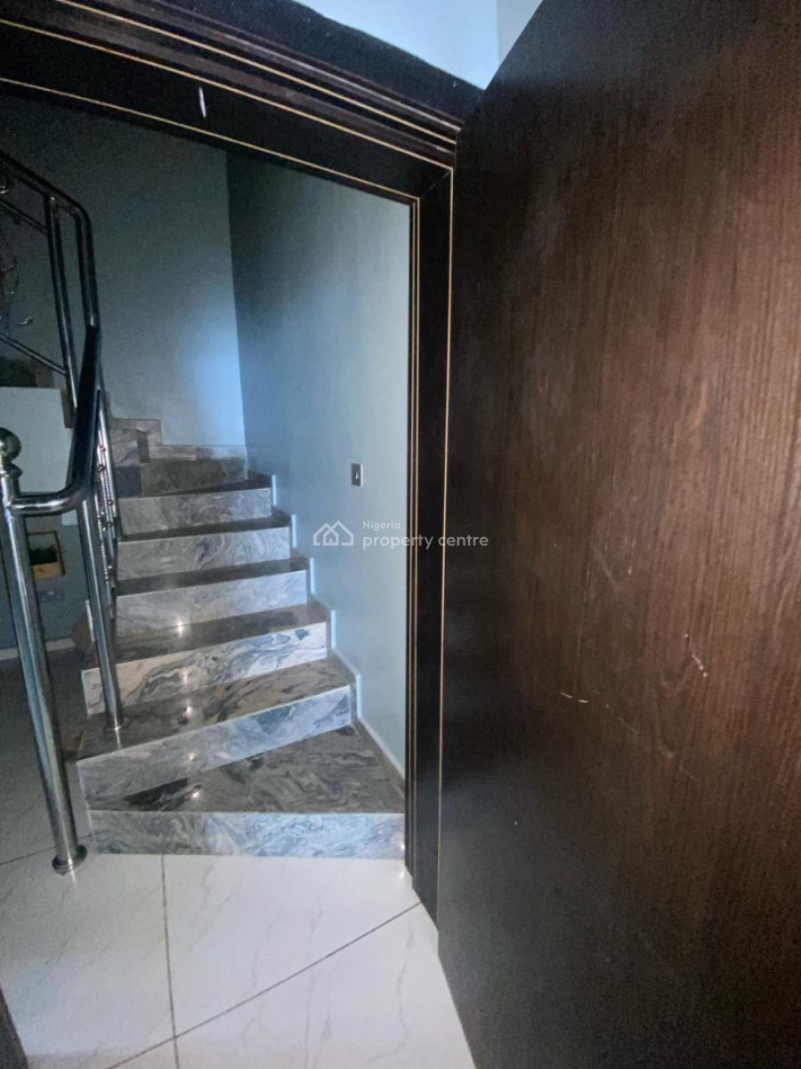 Luxury Living at Its Finest! 3-bedroom Paradise with Pool, Chervon, Lekki, Lagos, Semi-detached Duplex for Rent