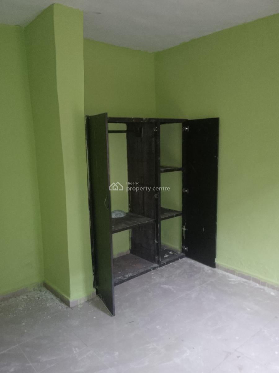 Very Spacious 3 Bedroom Flat, Maria Okwunalobi Street, Ikpoto, Behind Afadia School, Asaba, Delta, Flat / Apartment for Rent