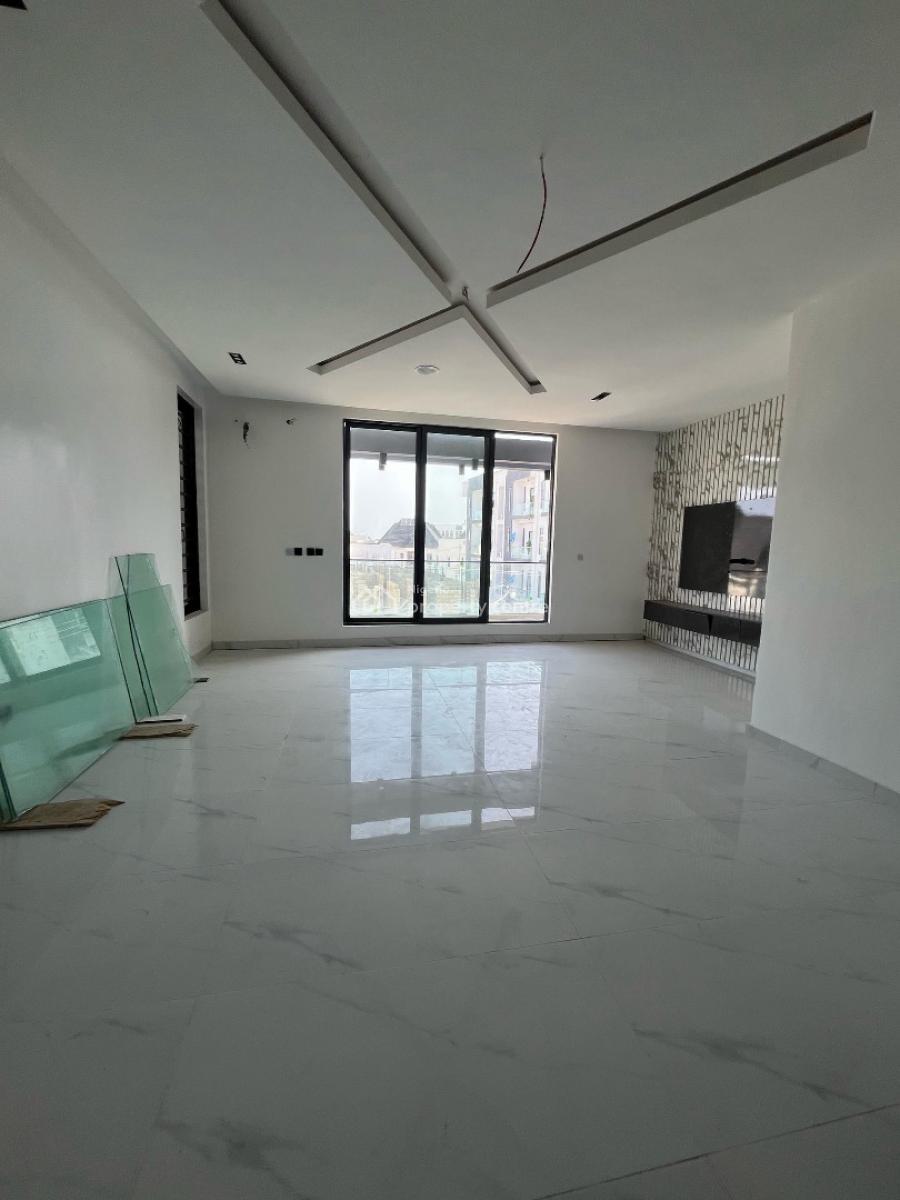Tastefully Built  Five  Bedroom Detached with Bq, Pool, Gym & Cinema, Ologolo, Lekki, Lagos, Detached Duplex for Sale