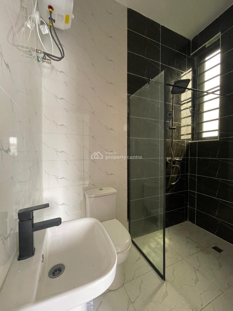 Exquisite 2 Bedroom Apartment with Pool and Gym in a Secured Environs, Ologolo, Lekki, Lagos, Flat / Apartment for Sale