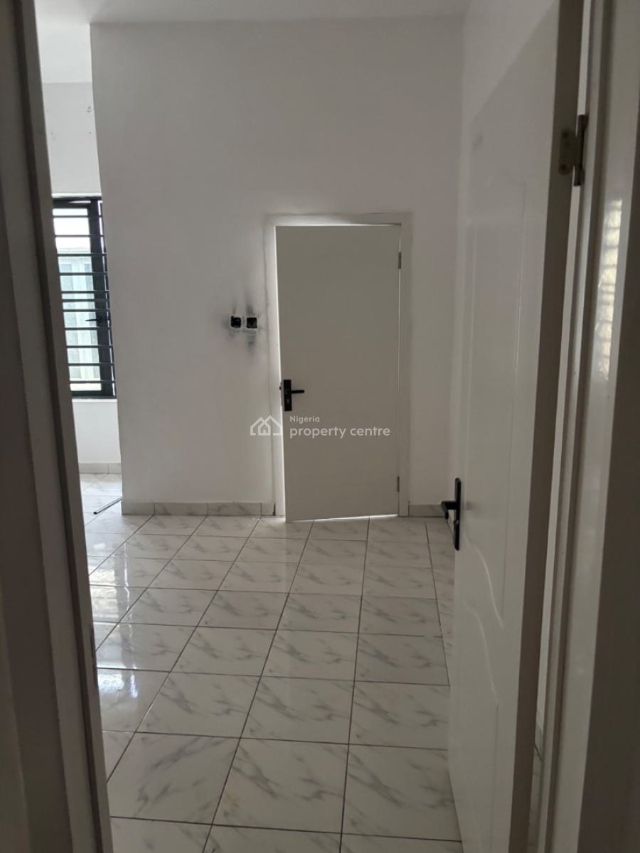 Executive 4 Bedroom Terraced Duplex, Ikota Gra, Ikota, Lekki, Lagos, Flat / Apartment for Sale