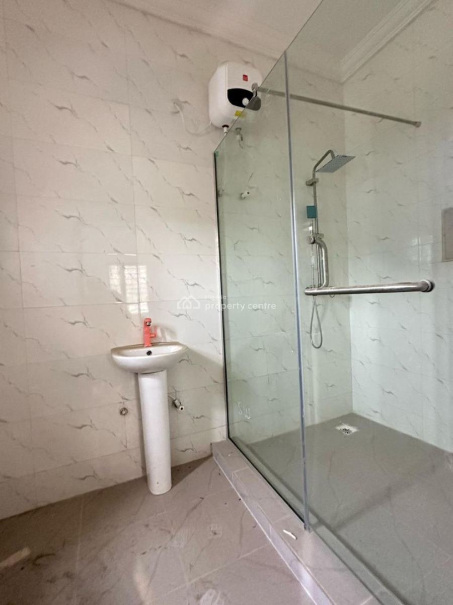3 Bedroom Flat Available, Ikate Elegushi, Lekki, Lagos, Flat / Apartment for Rent