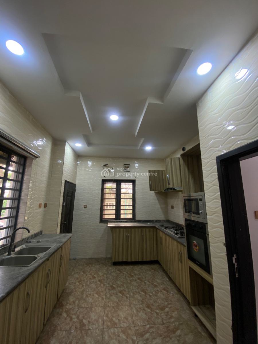 Clean 4 Bedroom Duplex, Osapa London, Osapa, Lekki, Lagos, Semi-detached Duplex for Rent