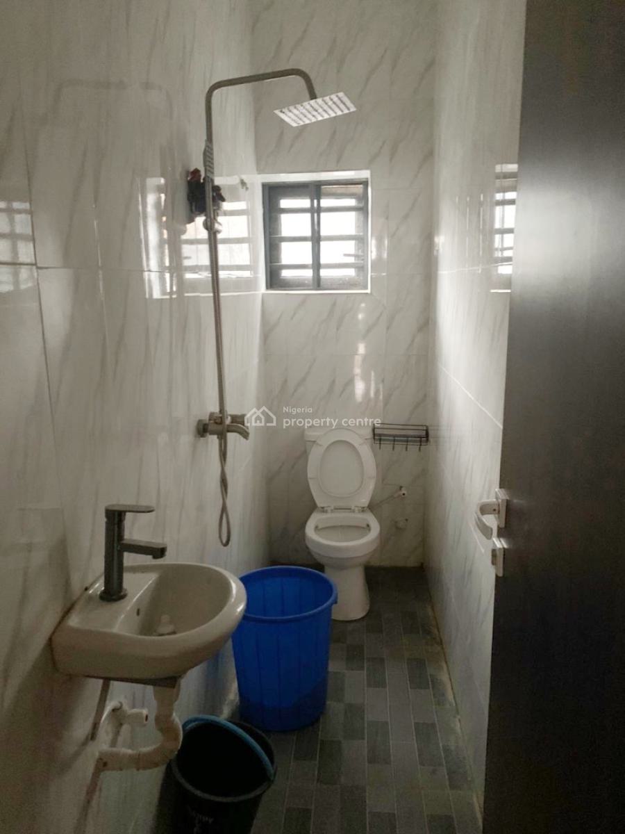 Luxury Mini Flat, Gra Phase 1, Magodo, Lagos, Mini Flat (room and Parlour) for Rent