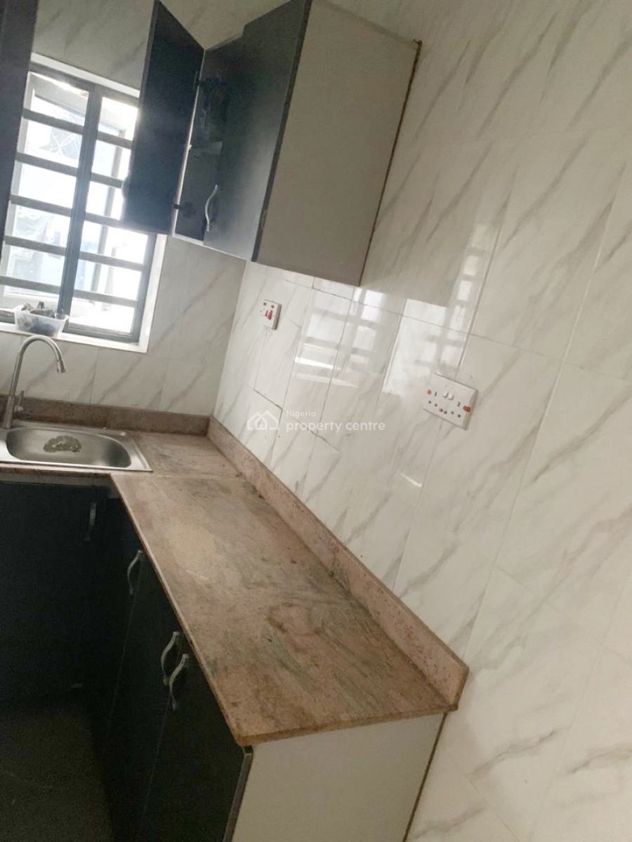 Luxury Mini Flat, Gra Phase 1, Magodo, Lagos, Mini Flat (room and Parlour) for Rent