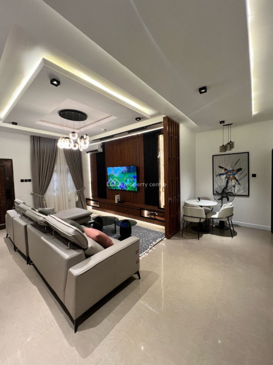 Luxury Smart 3 Bedroom Furnished and Service Apartment, Wuse 2, Abuja, Flat / Apartment Short Let