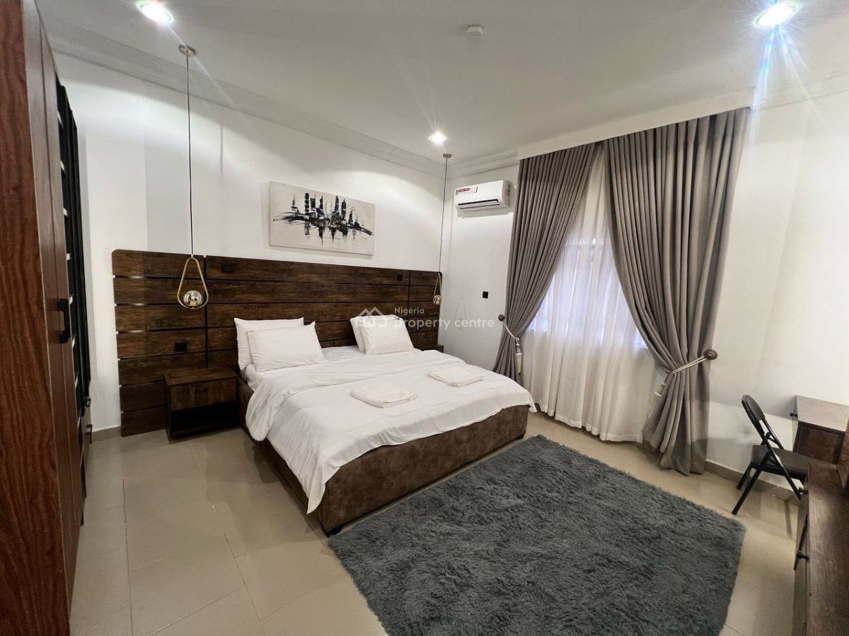 Luxury Smart 3 Bedroom Furnished and Service Apartment, Wuse 2, Abuja, Flat / Apartment Short Let