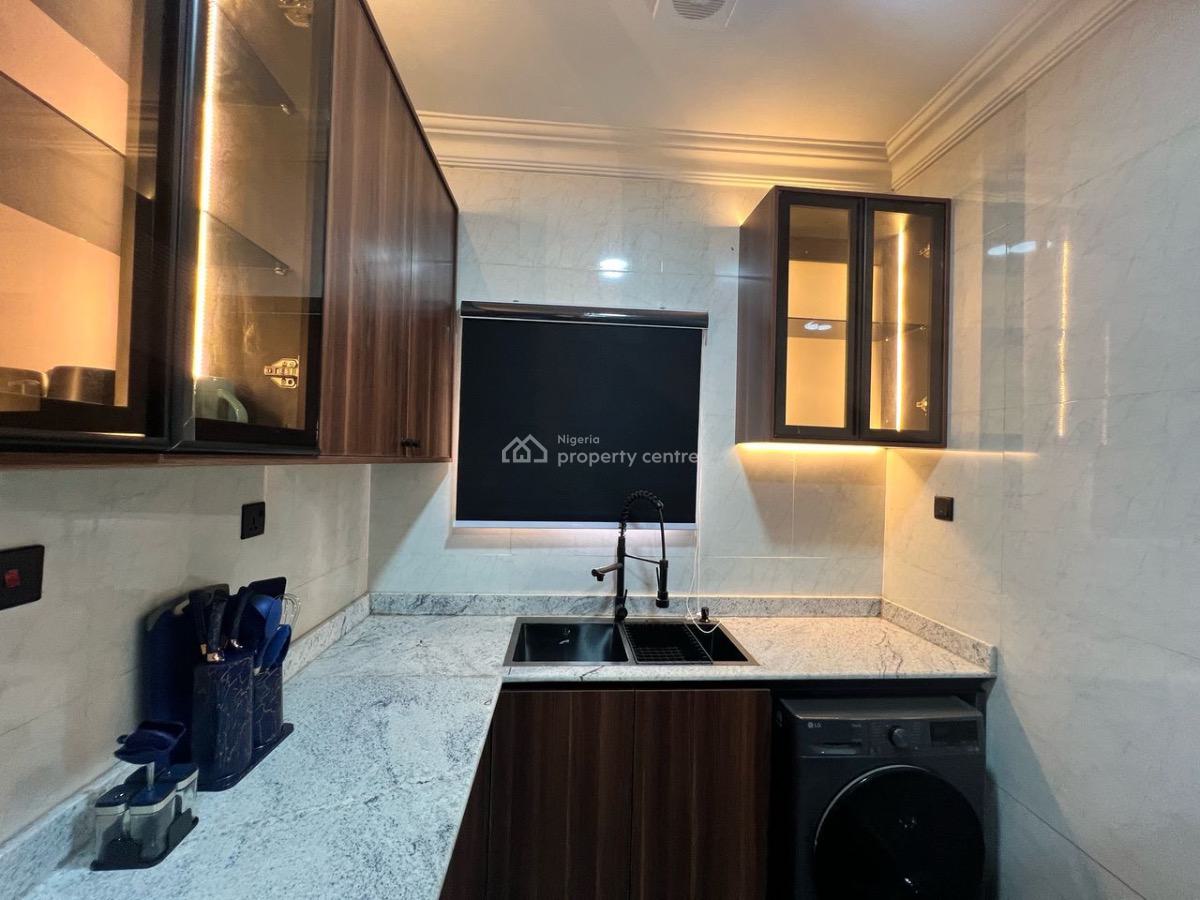 Luxury Smart 3 Bedroom Furnished and Service Apartment, Wuse 2, Abuja, Flat / Apartment Short Let