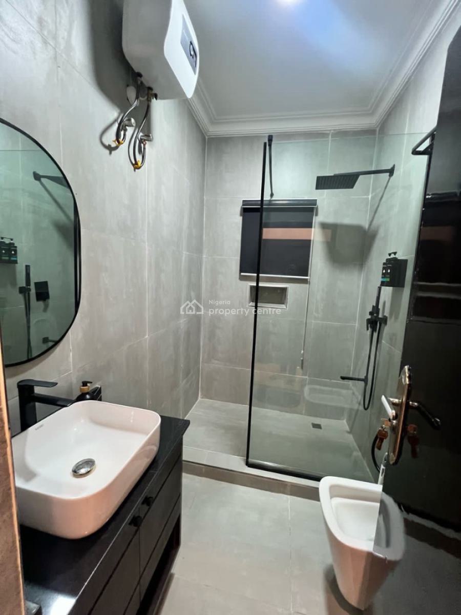 Luxury Smart 3 Bedroom Furnished and Service Apartment, Wuse 2, Abuja, Flat / Apartment Short Let