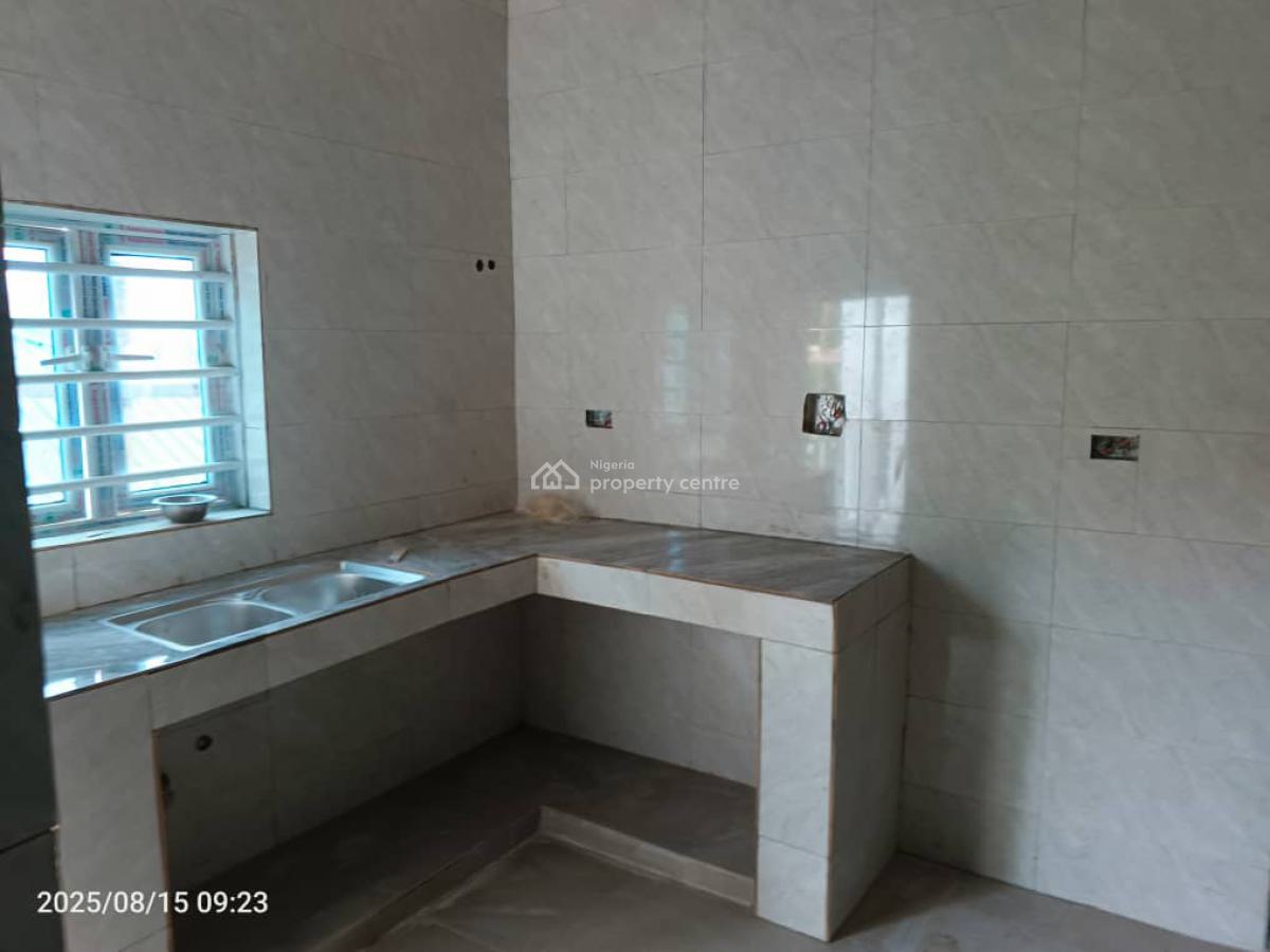 2 Bedroom Block of Flats in an Estate, Dawaki, Gwarinpa, Abuja, Flat / Apartment for Rent