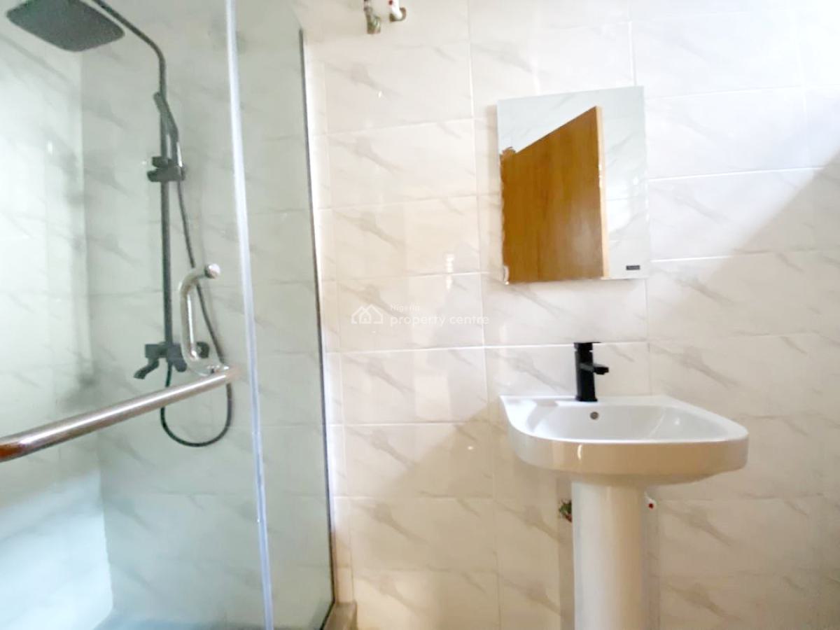 Newly Built Luxury 2 Bedroom Flat, Gra Phase 1, Magodo, Lagos, Flat / Apartment for Rent