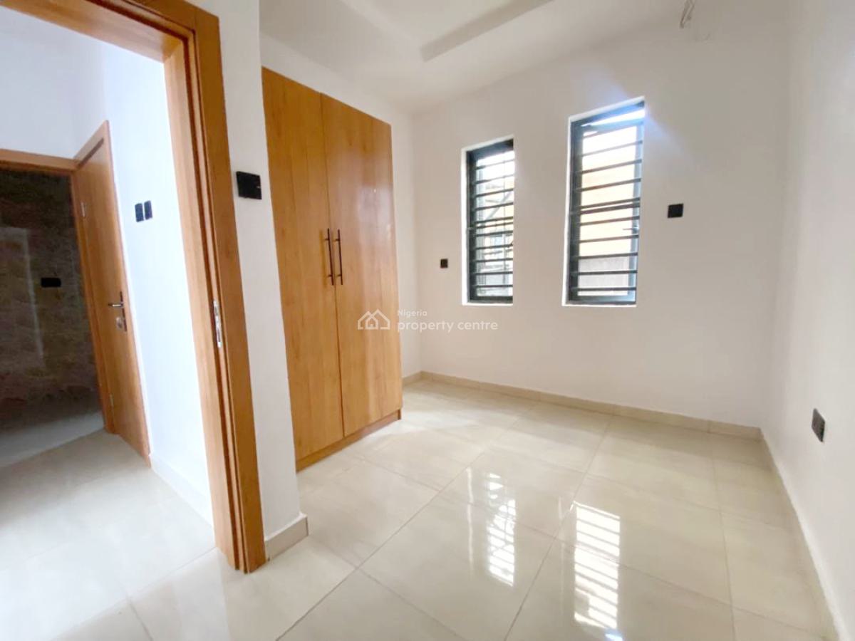 Newly Built Luxury 2 Bedroom Flat, Gra Phase 1, Magodo, Lagos, Flat / Apartment for Rent