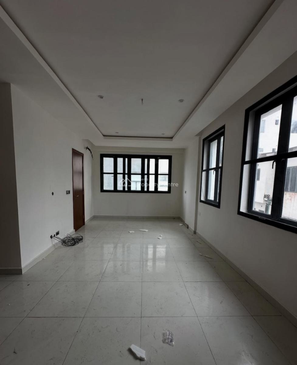 Serviced with 24/7 Power Supply with Bedroom Maisonette with Fitted Kitchen, Lekki Phase 1, Lekki, Lagos, Flat / Apartment for Rent