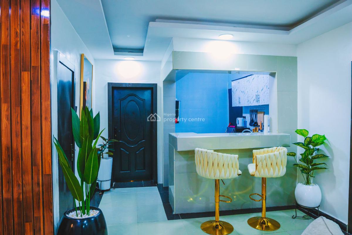 Luxury 1 Bedroom Apartment with Pool, Opposite Radisson Blu Hotel, Ikeja Gra, Ikeja, Lagos, Mini Flat (room and Parlour) Short Let