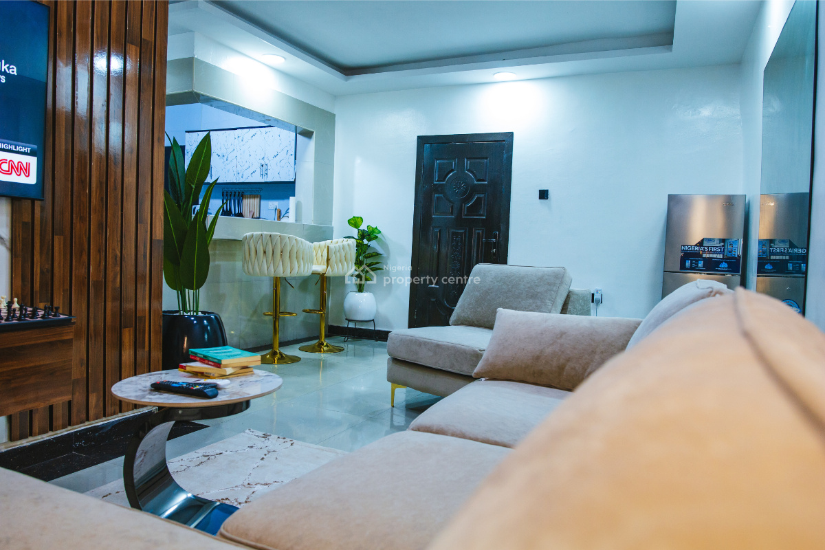 Luxury 1 Bedroom Apartment with Pool, Opposite Radisson Blu Hotel, Ikeja Gra, Ikeja, Lagos, Mini Flat (room and Parlour) Short Let