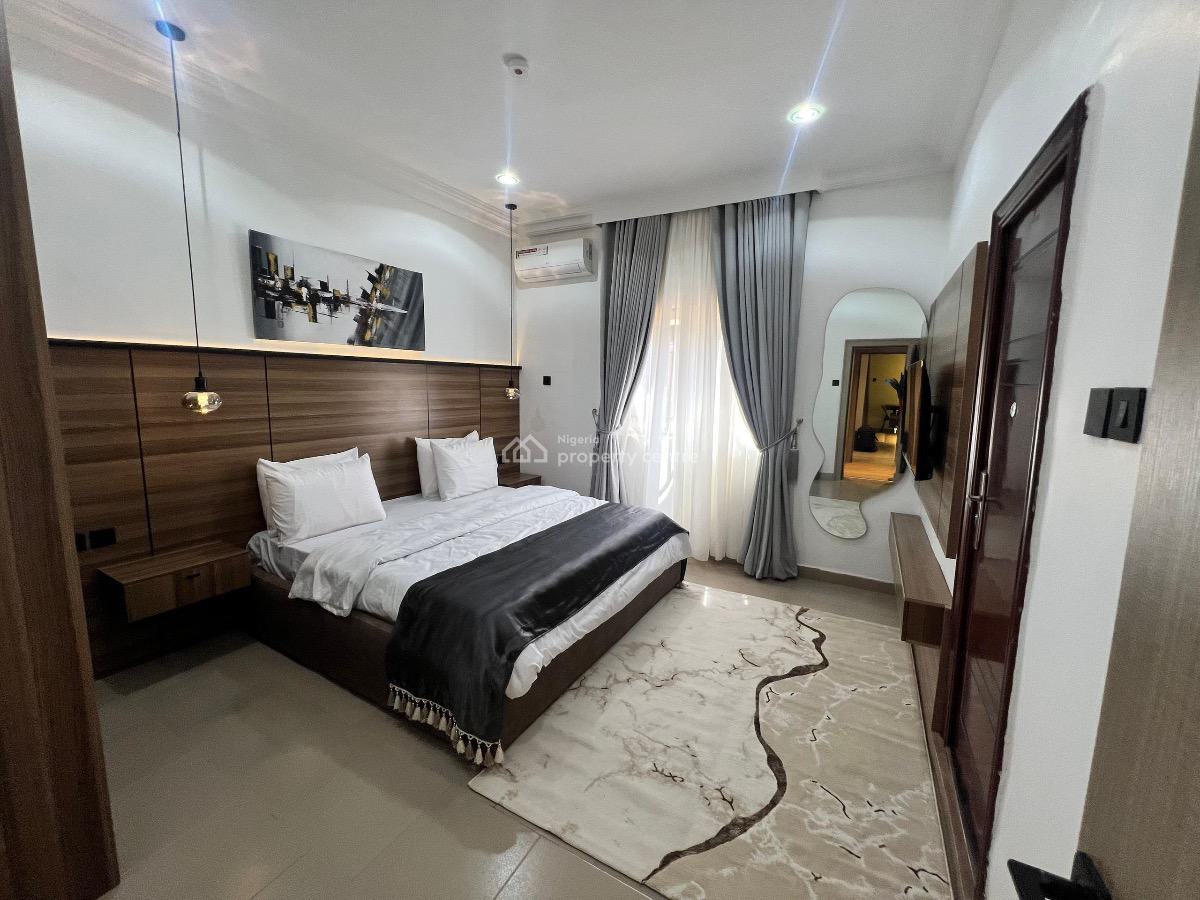 Luxury Smart 3 Bedroom Furnished and Service Apartment, Wuse 2, Abuja, Flat / Apartment Short Let