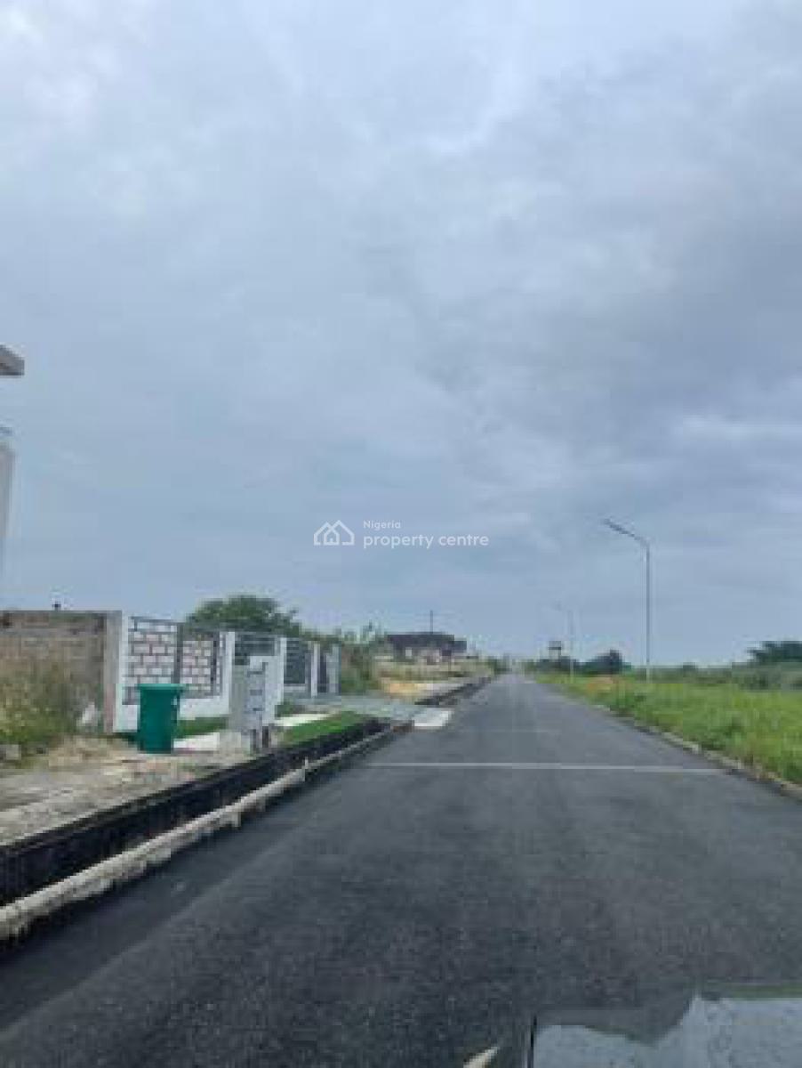 Residential Land Measuring 1025sqm, Pinnock Beach Estate, Osapa, Lekki, Lagos, Residential Land for Sale