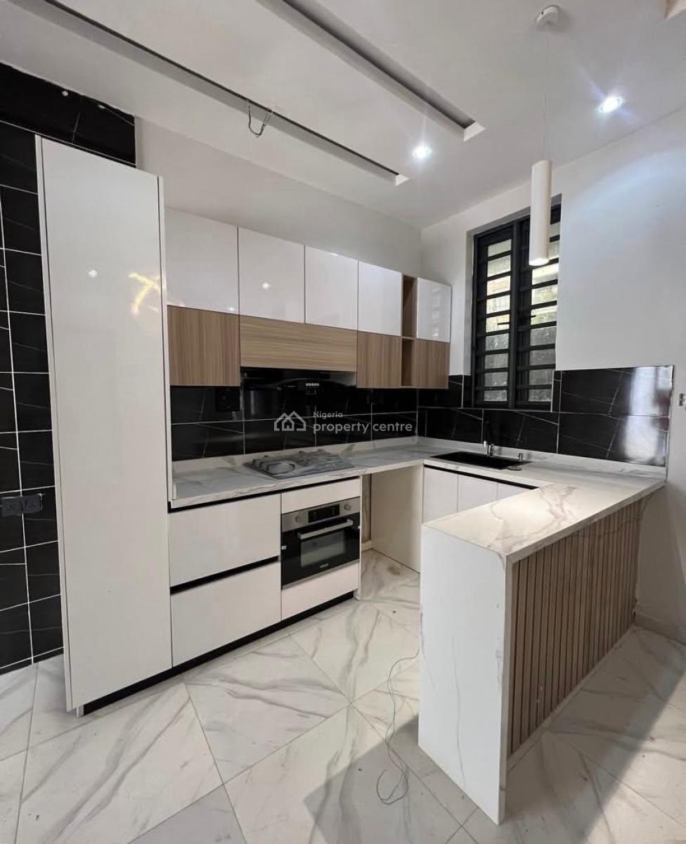 2 Bedroom Apartment with Swimming Pool, Lekki, Ikate, Lekki, Lagos, Flat / Apartment for Rent
