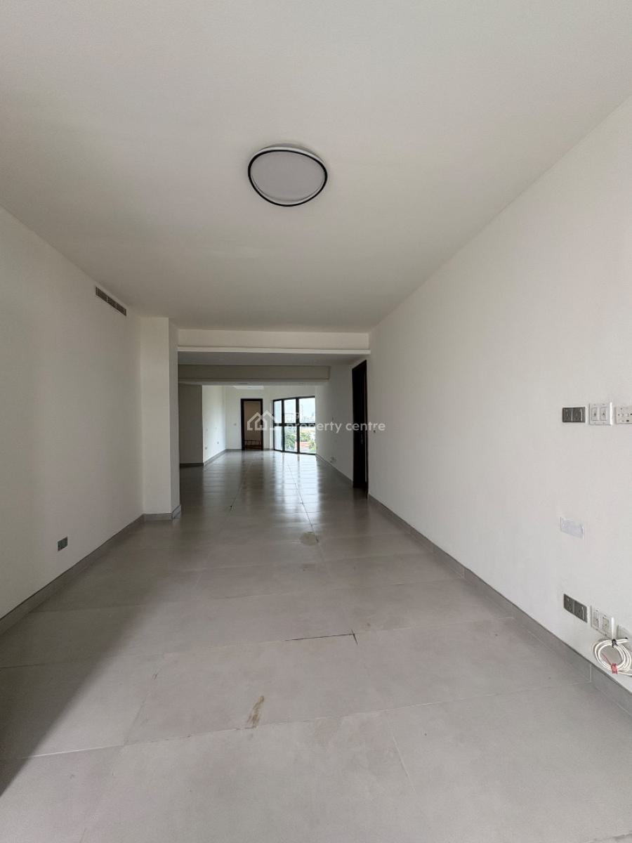 Spacious  4 Bedroom Apartment, Off Adeola Odeku, Victoria Island (vi), Lagos, Flat / Apartment for Sale