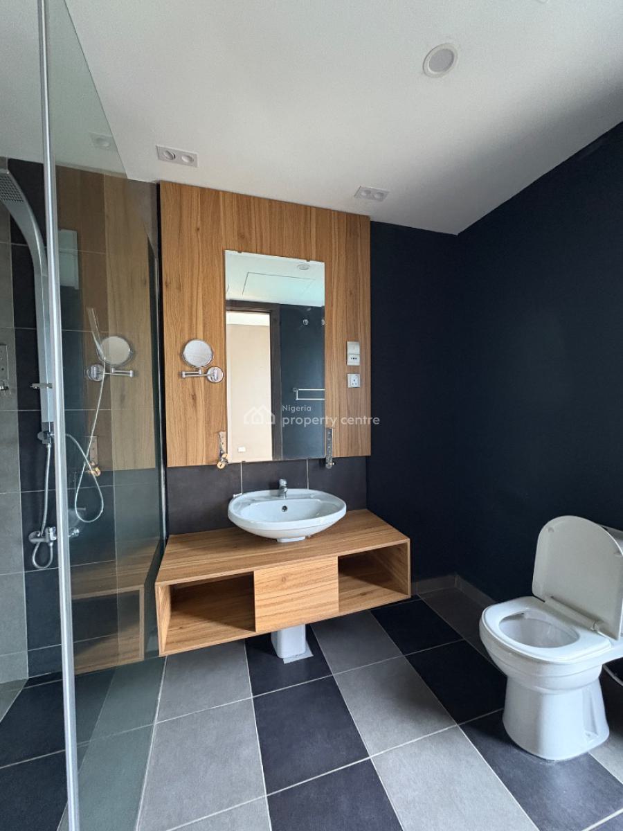 Spacious  4 Bedroom Apartment, Off Adeola Odeku, Victoria Island (vi), Lagos, Flat / Apartment for Sale