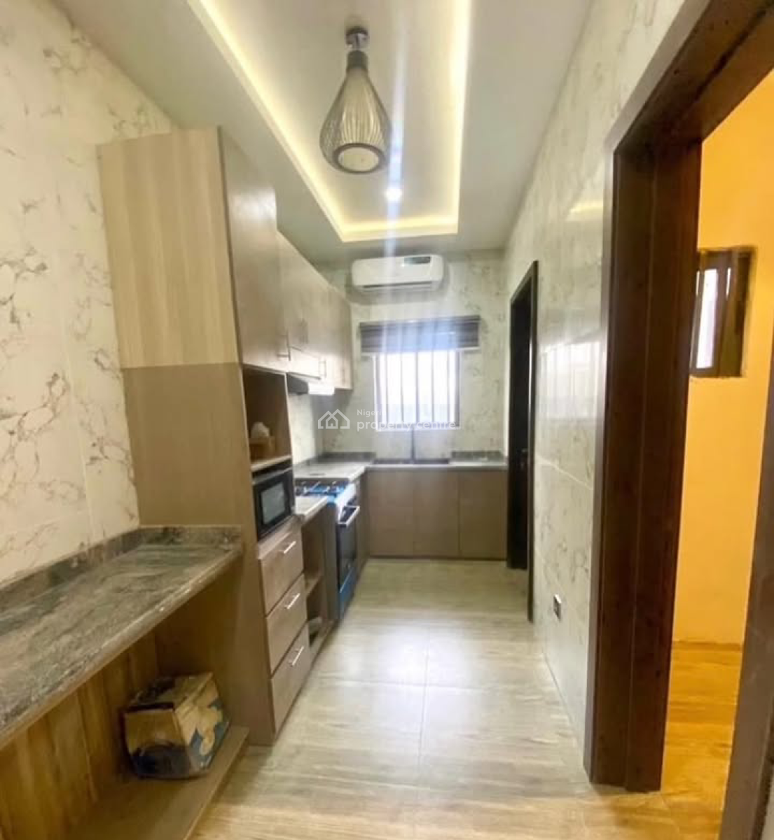 Luxurious Fully Furnished 1 Bedroom Apartment with Pool, Gym, Laundry, Ologolo, Lekki, Lagos, Mini Flat (room and Parlour) for Rent
