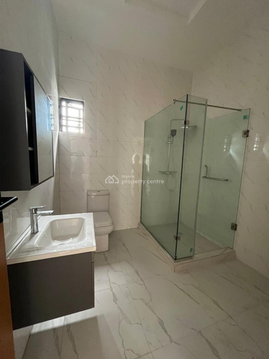 Spacious 5 Bedroom Duplex, Ologolo, Lekki, Lagos, Semi-detached Duplex for Sale